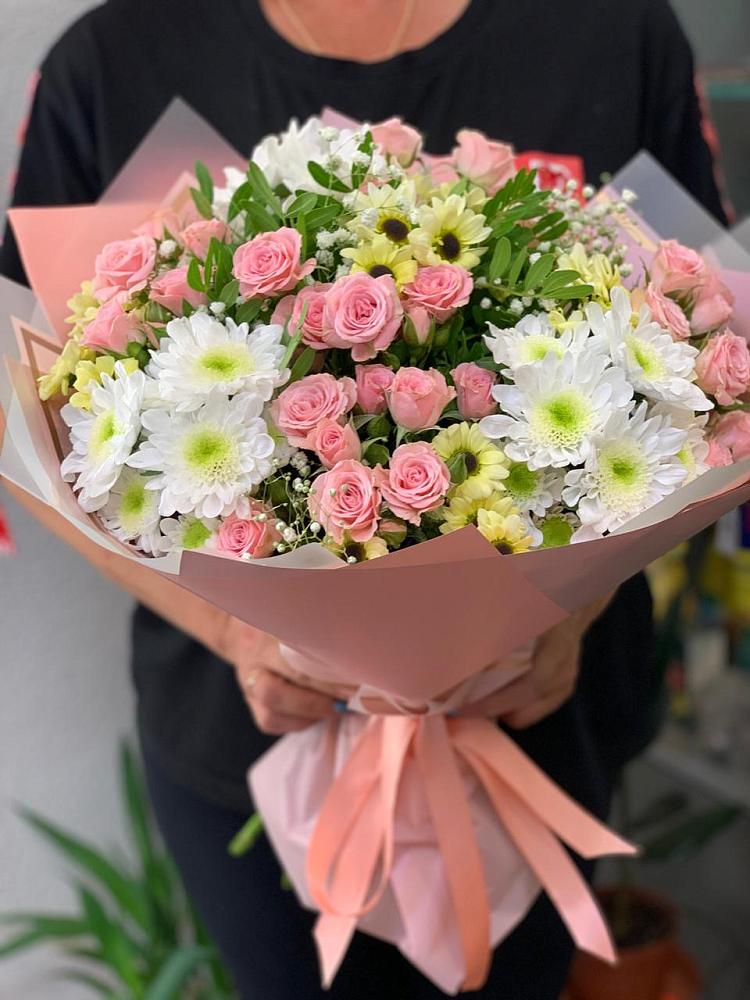 Букет цветов из: Розы и Хризантемы в Татищево