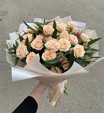Букет Кремовые розы Латте в Татищево