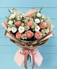 Букет цветов из:  Розы, Альстромерии и Лизиантусы в Татищево