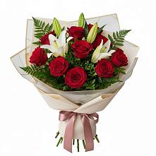 Букет цветов из:  Лилии и Розы в Татищево