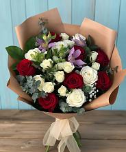 Букет цветов из:  Розы и Альстромерии в Татищево