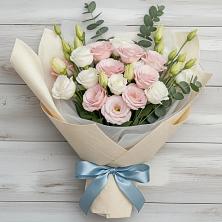 Букет цветов из:  Лизиантусы в Татищево