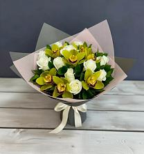 Букет цветов из:  Орхидеи и Розы в Татищево