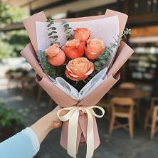 Букет цветов из:  Розы в Татищево