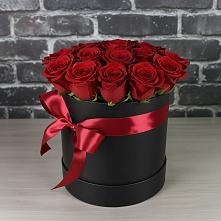 Цветочная композиция из Розы в шляпной коробке #REPLACE_PRED# Татищево