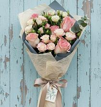 Букет цветов из:  Розы в Татищево
