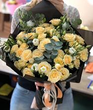 Букет цветов из:  Розы и Лизиантусы #REPLACE_PRED# Татищево